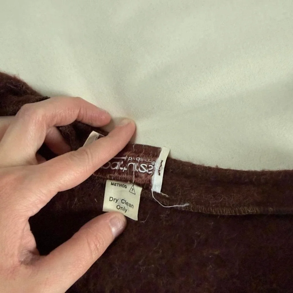 Brown sweater vest   90s departures‎ fuzzy vest size medium
